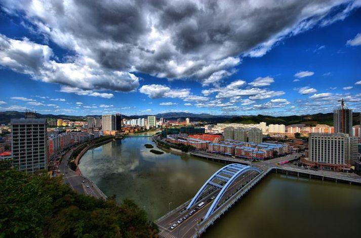 词抒承德古韵，怀古情思飞扬