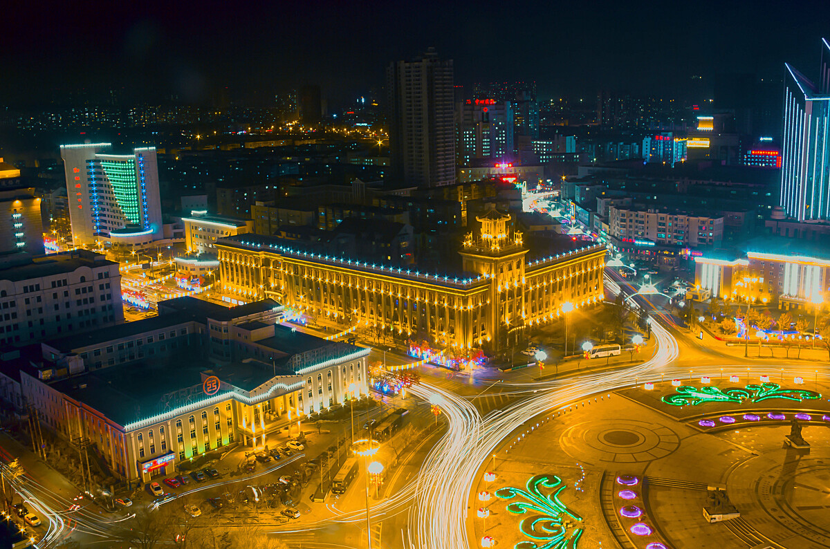 鞍山盛典,嘉宾云集,观众热情如火